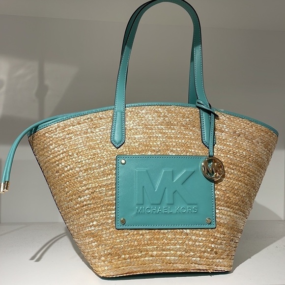 Michael Kors Kimber Large straw string tote shoulder bag - Picture 3 of 9